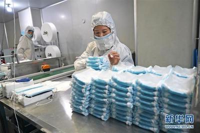 江西:開足馬力生產防護用品 全力保障市場供應